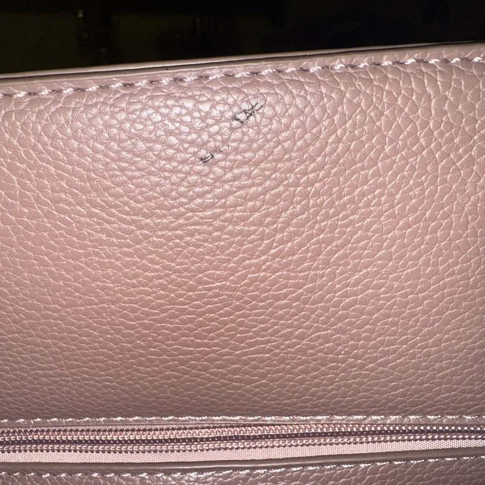 Elegant Brown Leather Handbag